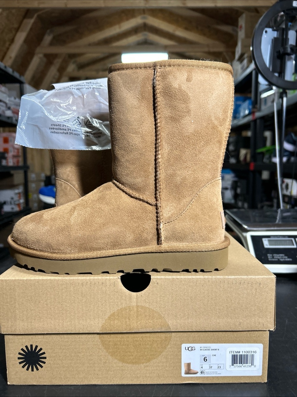 UGG Classic Short Chestnut Suede Women's Boots